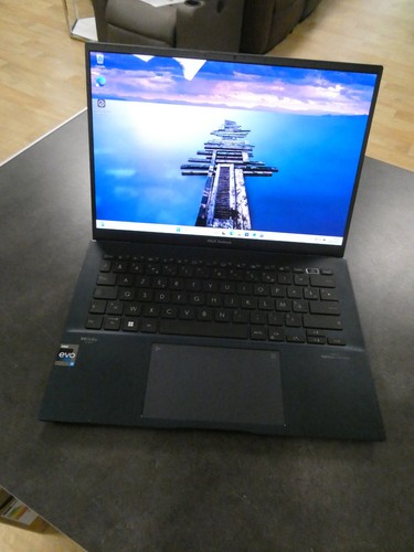 Portable asus zenbook oled - pc,